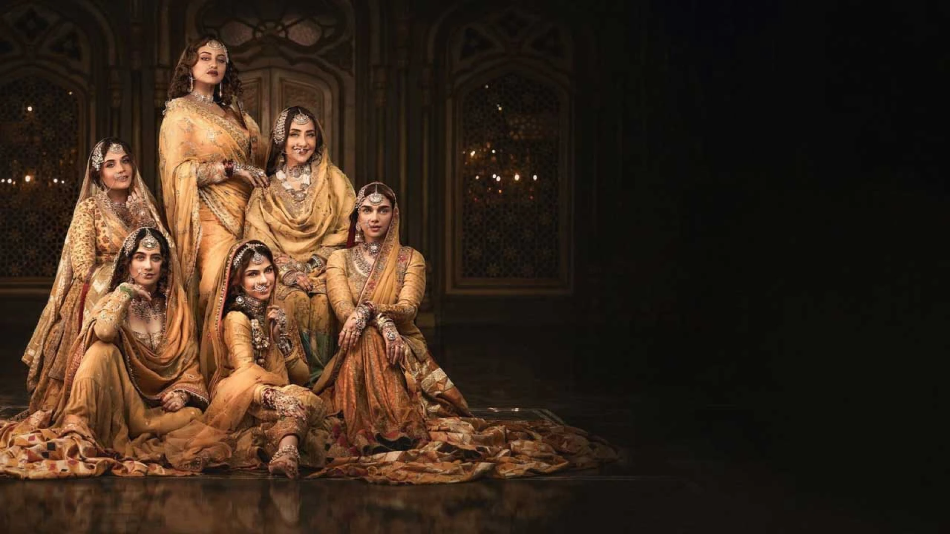 دانلود سریال Heeramandi: The Diamond Bazaar