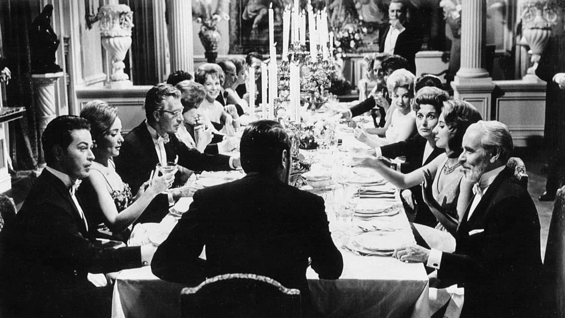 دانلود فیلم The Exterminating Angel 1962