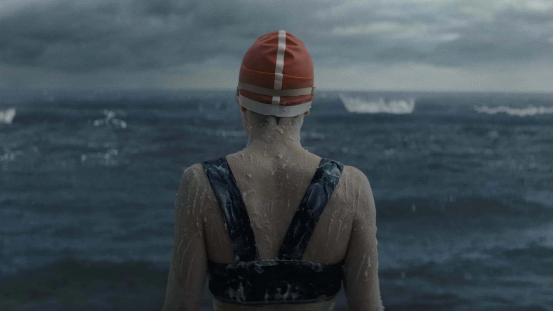 دانلود فیلم Young Woman and the Sea 2024