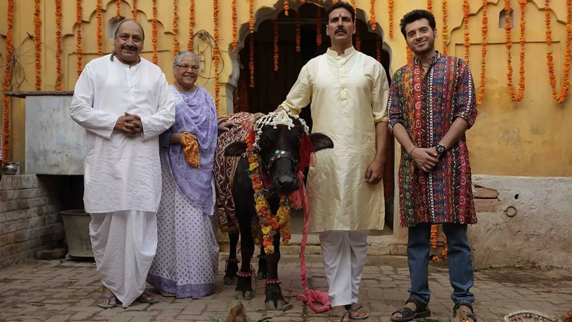 دانلود فیلم Toilet: A Love Story 2017