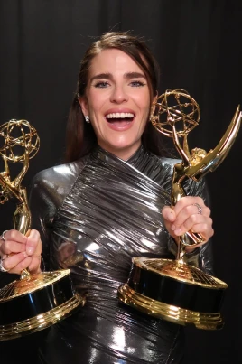 Karla Souza