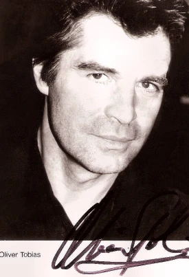 Oliver Tobias