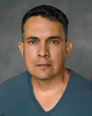 Andrés H Cáceres-Solari